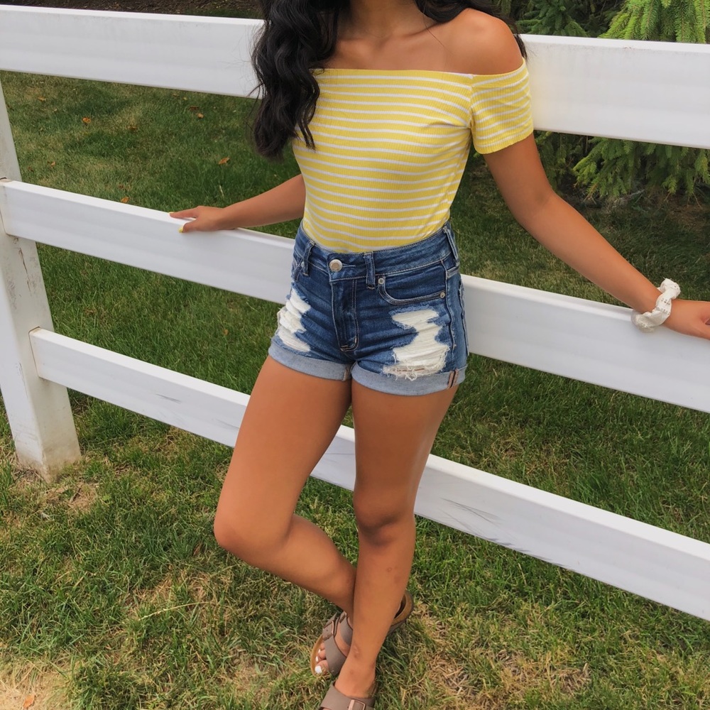 H&M Yellow Striped Off-The Shoulder Crop